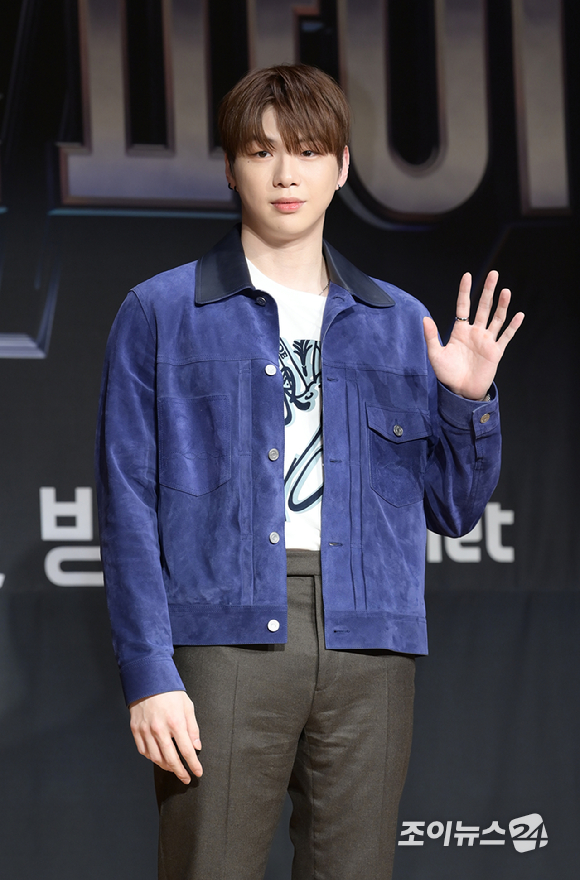 가수 강다니엘이 17일 오전 서울 마포구 상암동 DMC타워에서 열린 Mnet '스트릿 우먼 파이터2' 제작발표회에 MC로 참석하고 있다. [사진=정소희 기자]