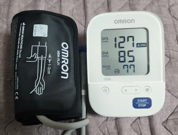 오므론-혈압계