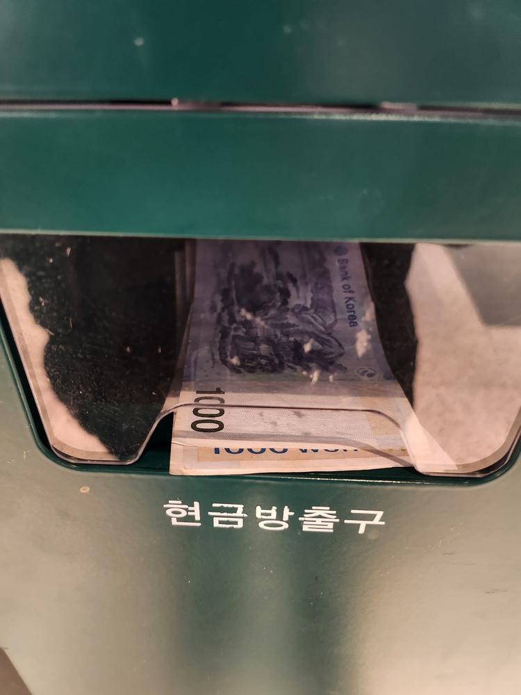 리유저블 컵 반납기 보증금 환불