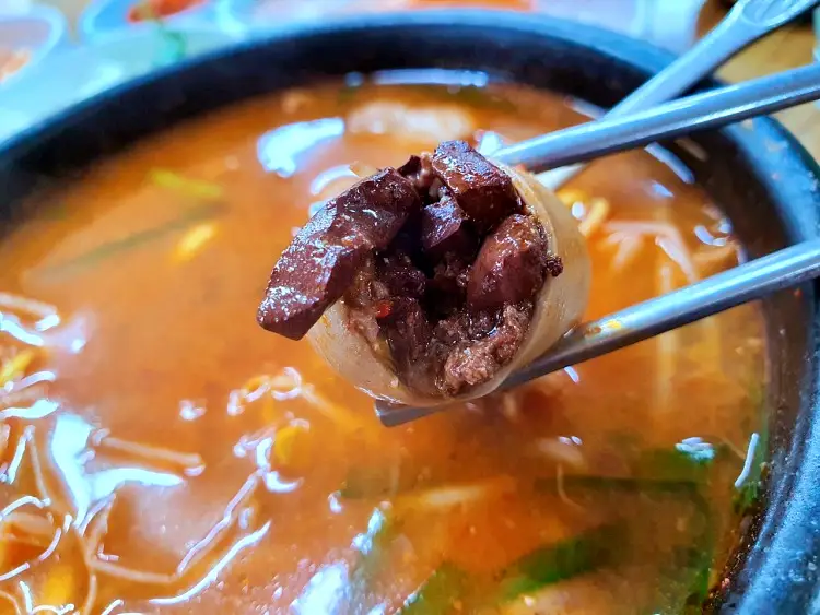 신계숙의 맛터싸이클 다이어리 3대 70년 노포 찹쌀, 당면을 넣지 않는 피순대 순대전골 피순댓국 순대국밥 맛집 추천