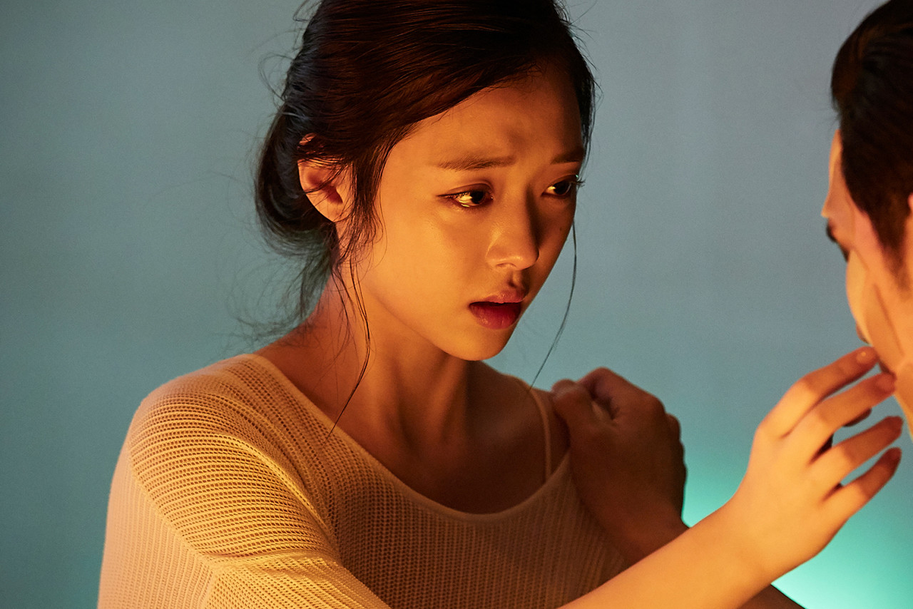 리얼로 사디스트 설리 김수현