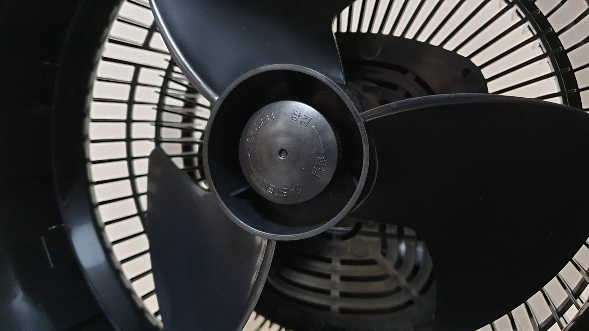 서큘레이터 날개 빼는 방향