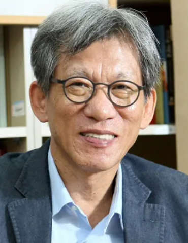 유홍준 프로필