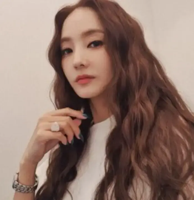 배우-한채영-사진