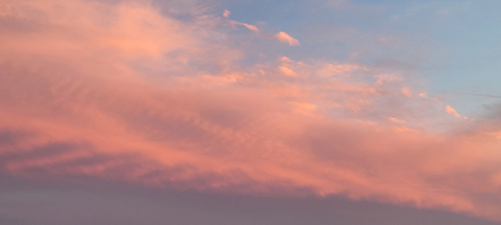 중랑천, 한강, 서울숲이 한눈에 보이는 응봉동의 멋진 뷰. 환상적인 저녁노을