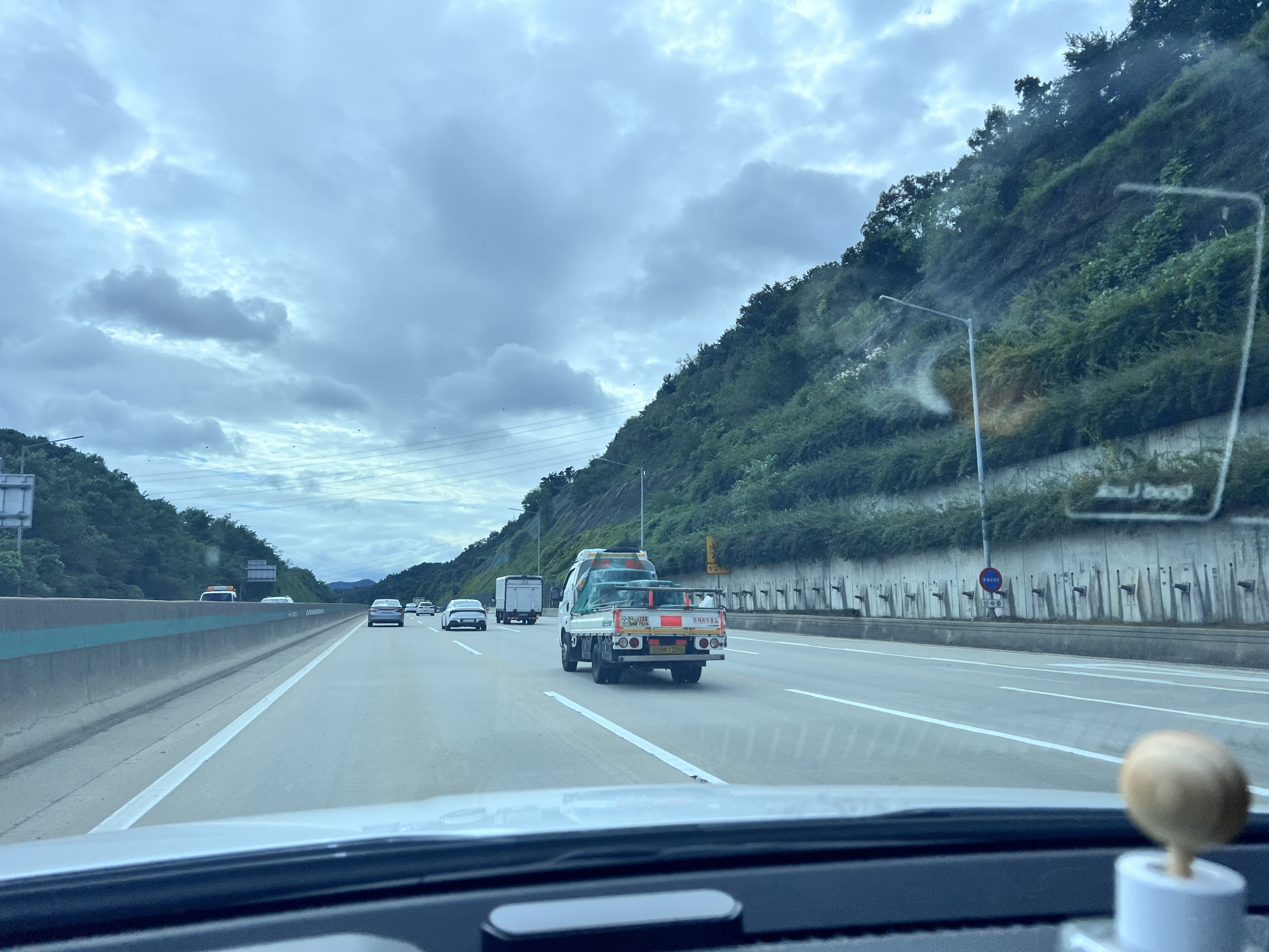 2025 니로하이브리드