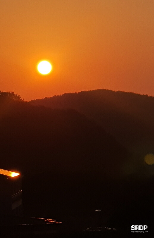 해돋이명소-일출명소-거제도갈만한곳-겨울여행지추천-거제도일출해돋이명소-거제도신선대-바람의언덕-거제도여행코스추천-거제온더선셋