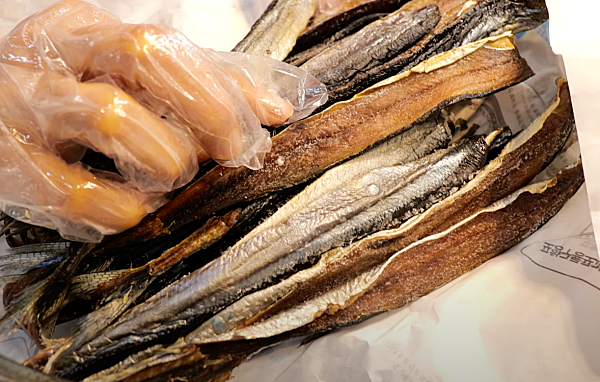 꽁치 과메기_ 와우푸드유튜브