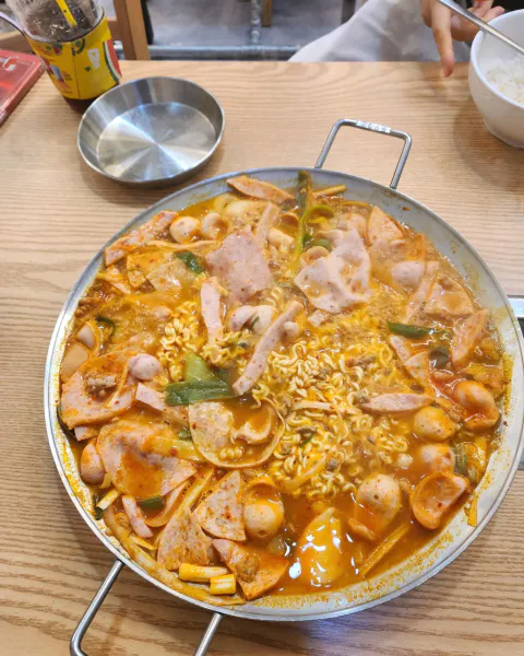 생생정보 장사의 신 부대찌개 음식점 위치