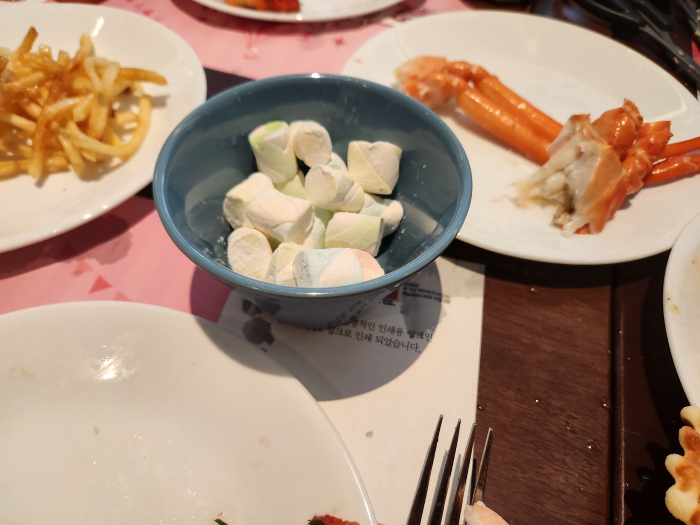 빕스 샐러드바 가격 프리미어 빕스 송도점 딸기축제&amp;#44; 와인 무료&amp;#44; 주말 런치