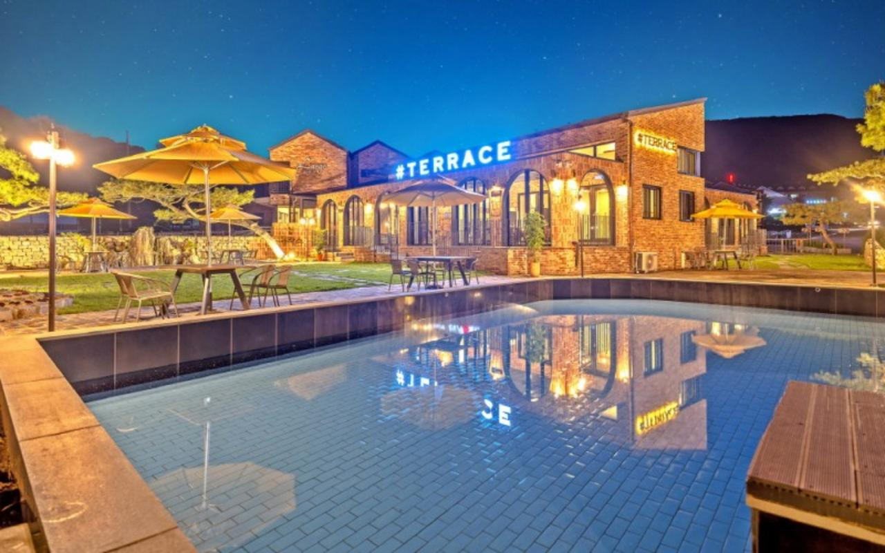 샾테라스 펜션 (