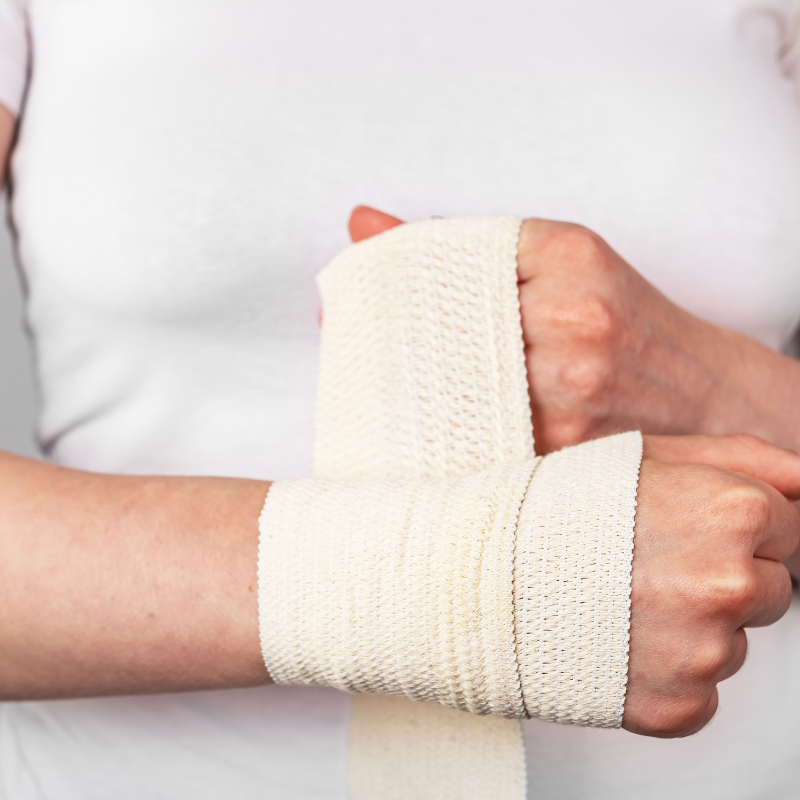 엄지손가락 통증 원인 치료