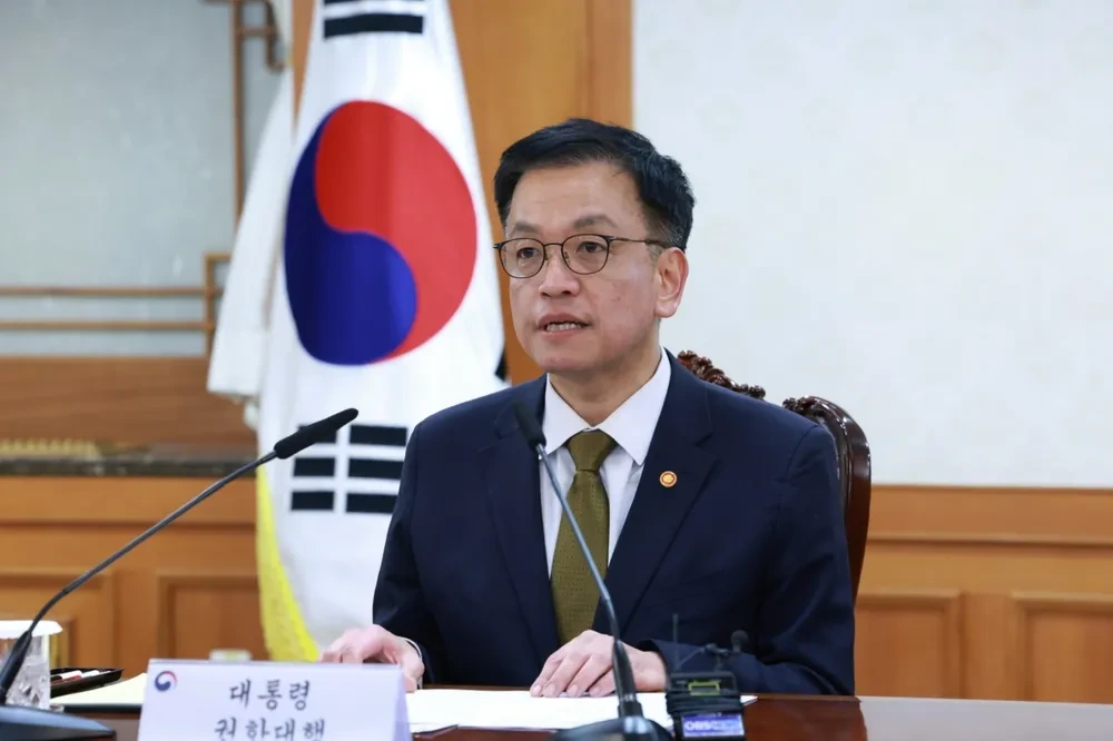 최상목 프로필, 최상목 권한대행, 최상목 부총리, 최상목 경제부총리, 최상목 관련주