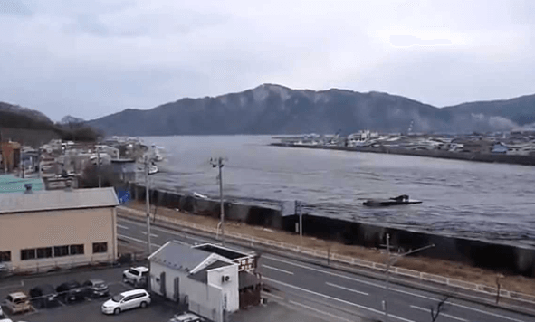 일본 태평양 연안 쓰나미 경보