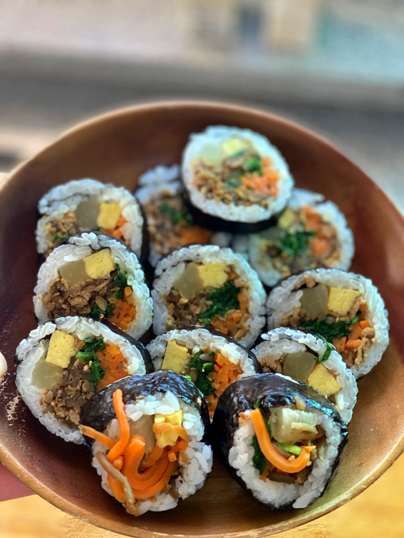 다양한 재료가 들어간 김밥속
