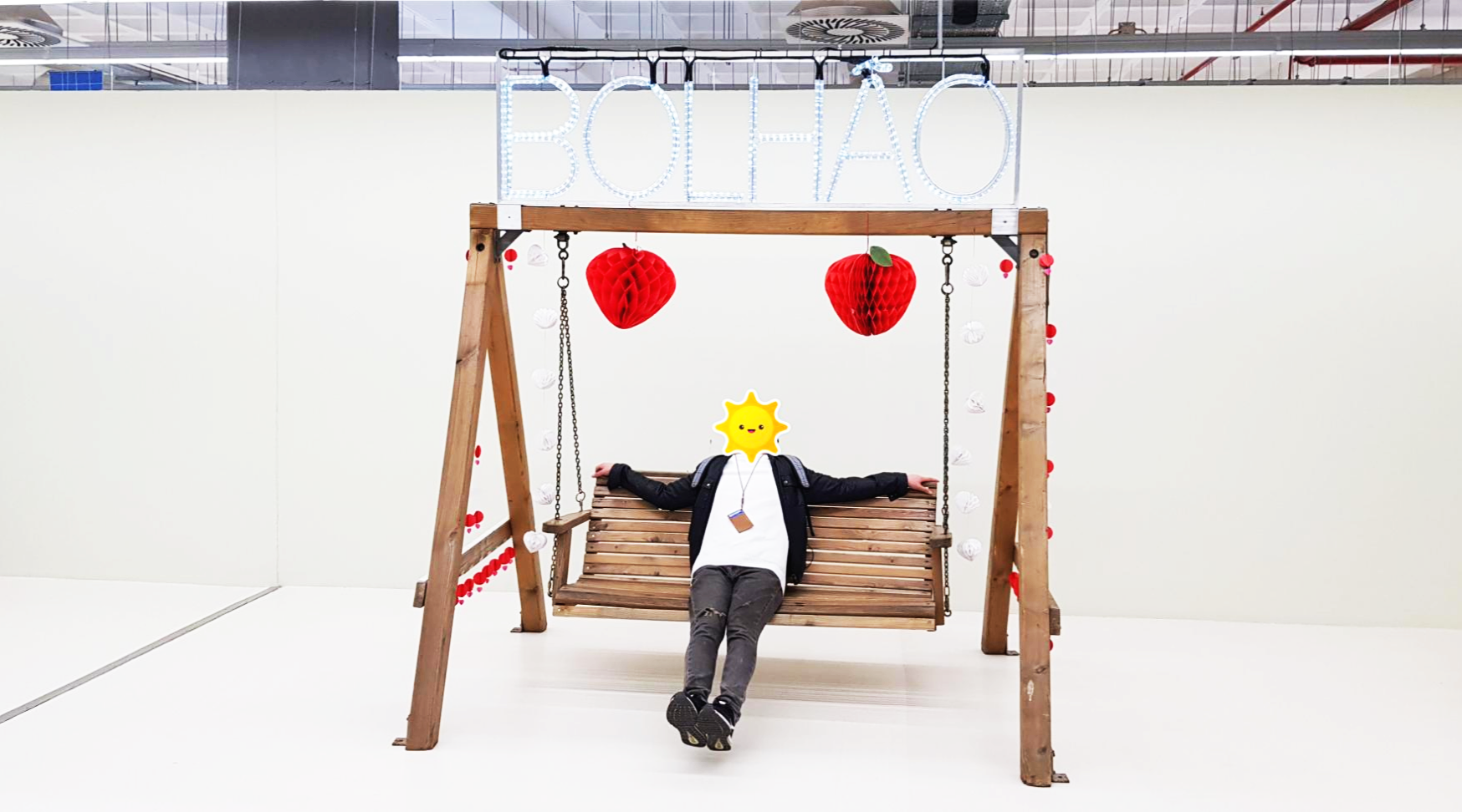 포르투갈 포르토 볼량시장 내 벤치그네