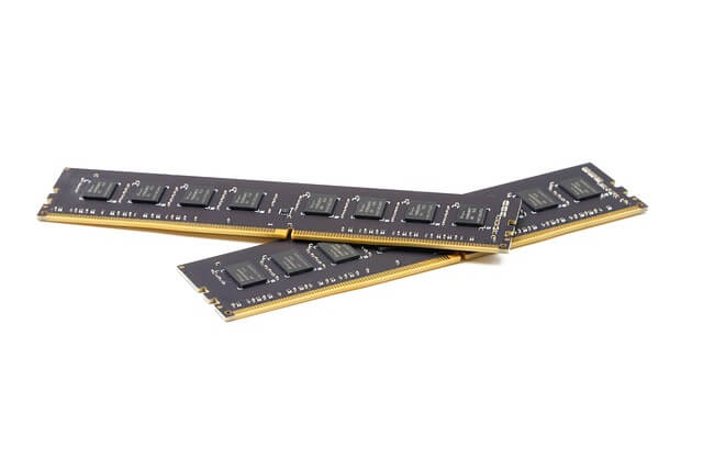 흰 바탕에 2개의 회색 램 스토리지