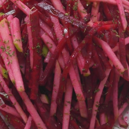 혈관 이완과 혈류 순환에 좋은 비트