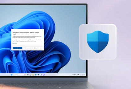 켜진 노트북 화면에 보안 안내 문구