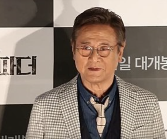 배우 박근형2