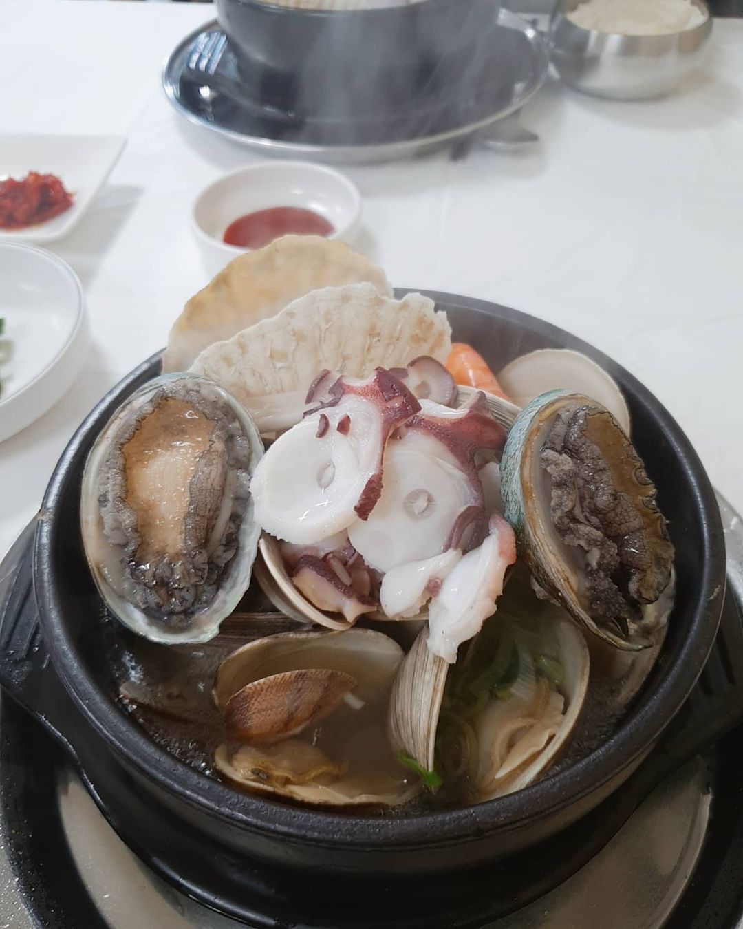 속초 맛집 추천 생방송투데이 돌문어 문어 삼합 문어전복뚝배기 오늘방송 수요맛전