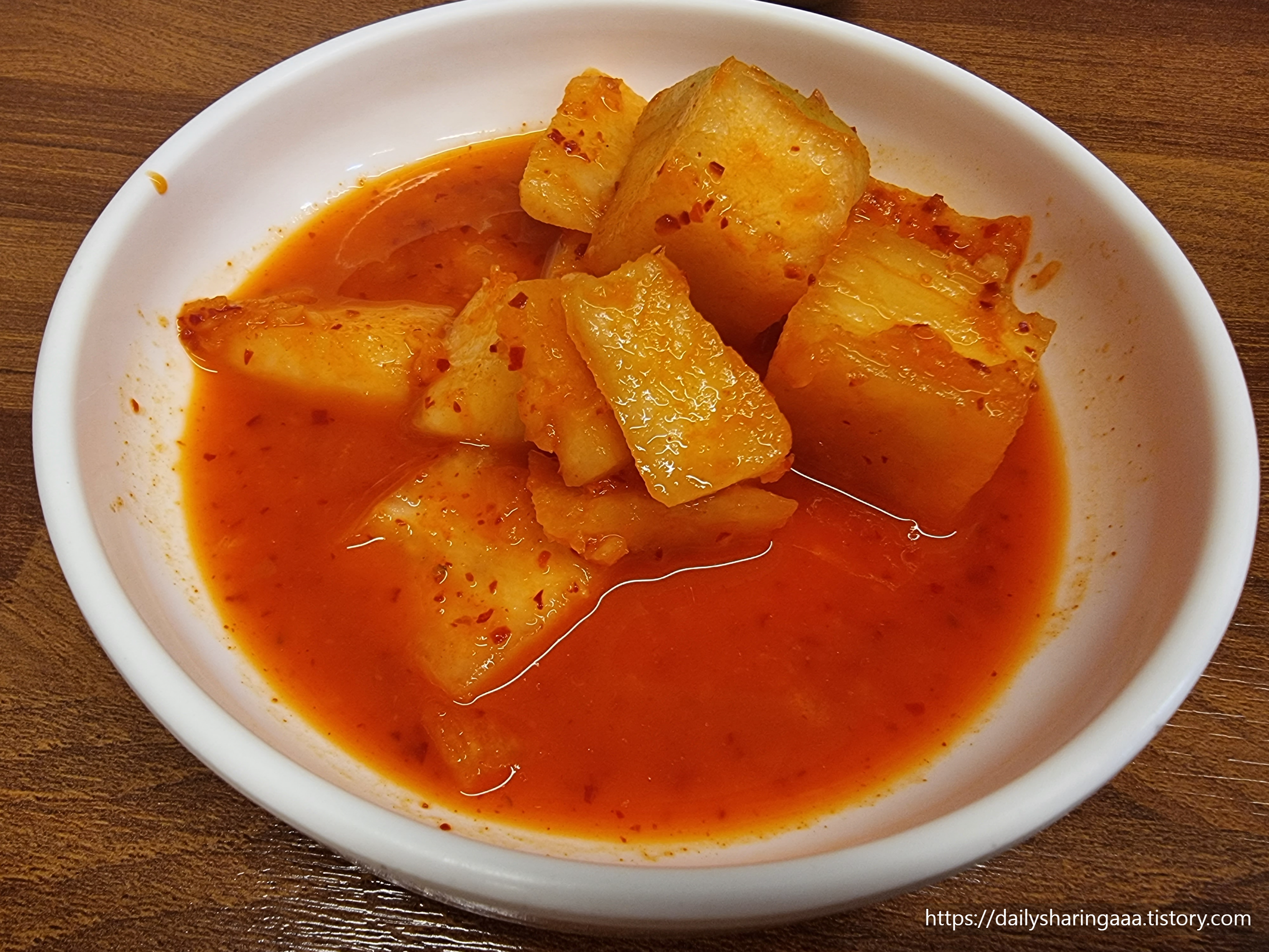 인천_서구_가정동_오름뚝배기_깍두기