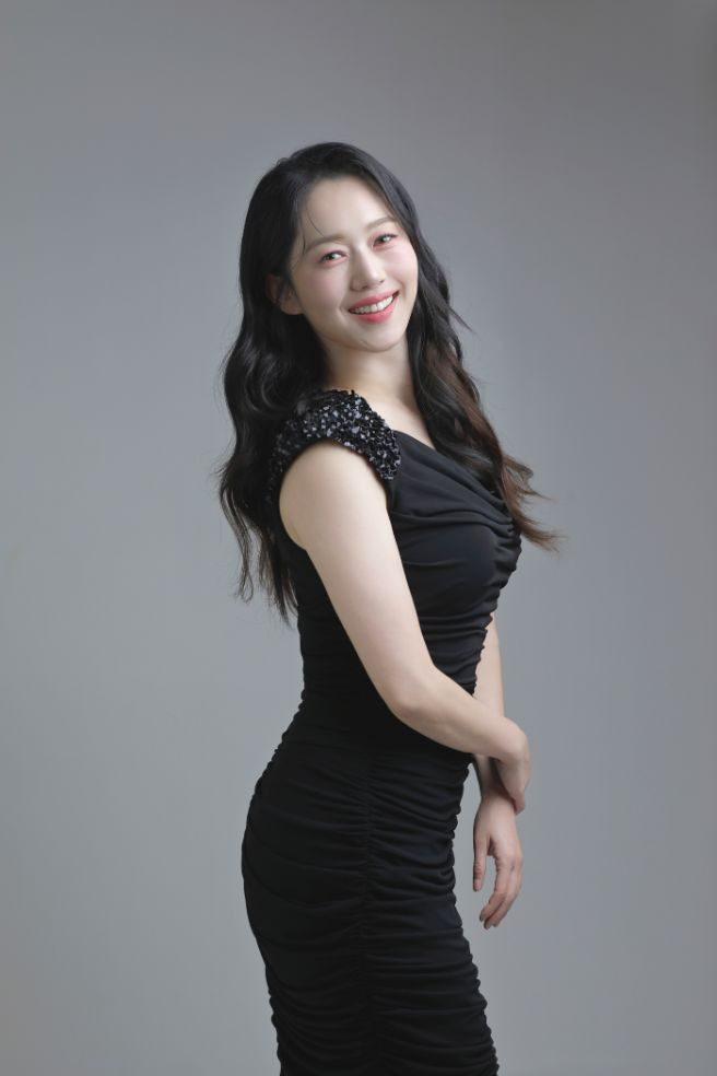 엄지인 아나운서