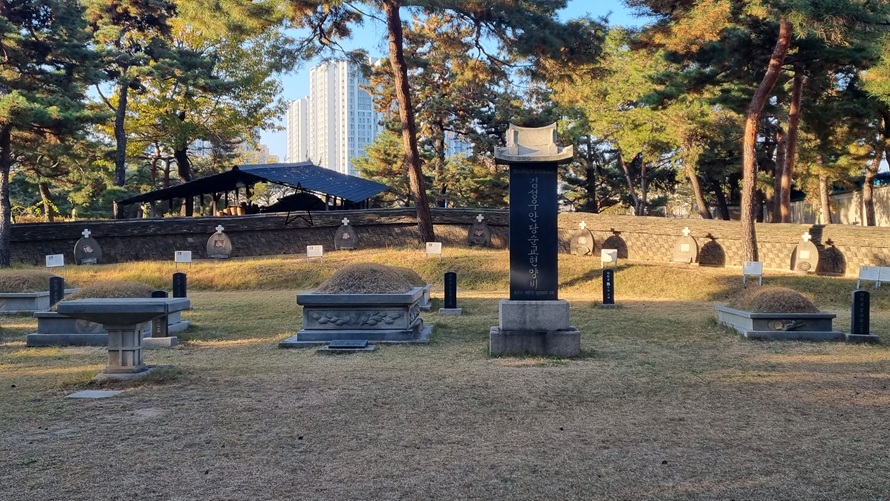 구산성지 순교자 묘역, 순교현양비 사진