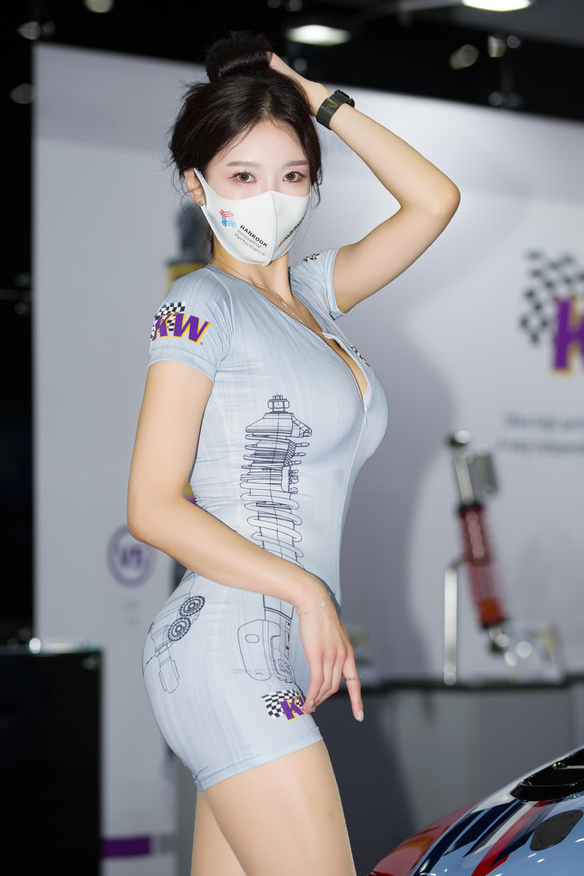 2022오토살롱위크 모델 사진 모음-3