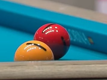 women-final-billiard