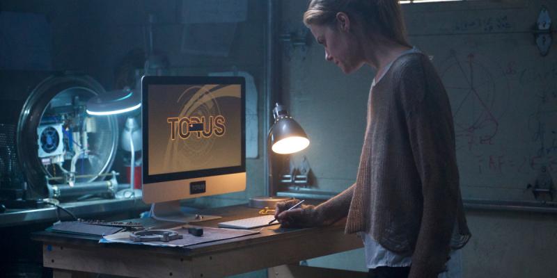 넷플릭스 SF 스릴러 영화 ARQ