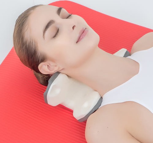 백지영-목견인기-넥가드-닥터-3