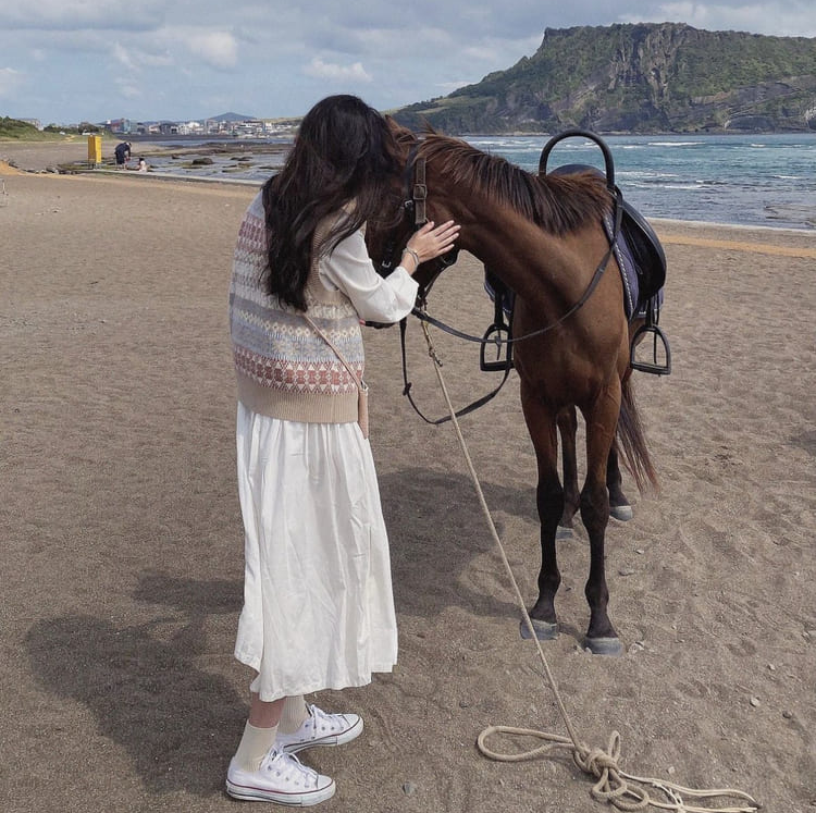 채수빈 사복 코디
