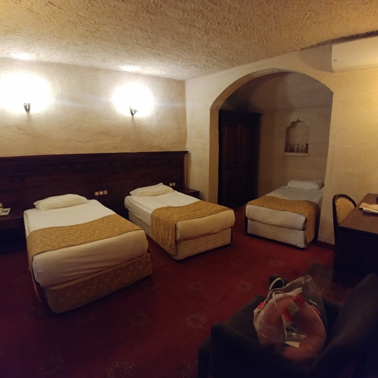 일정-첫날의-숙소