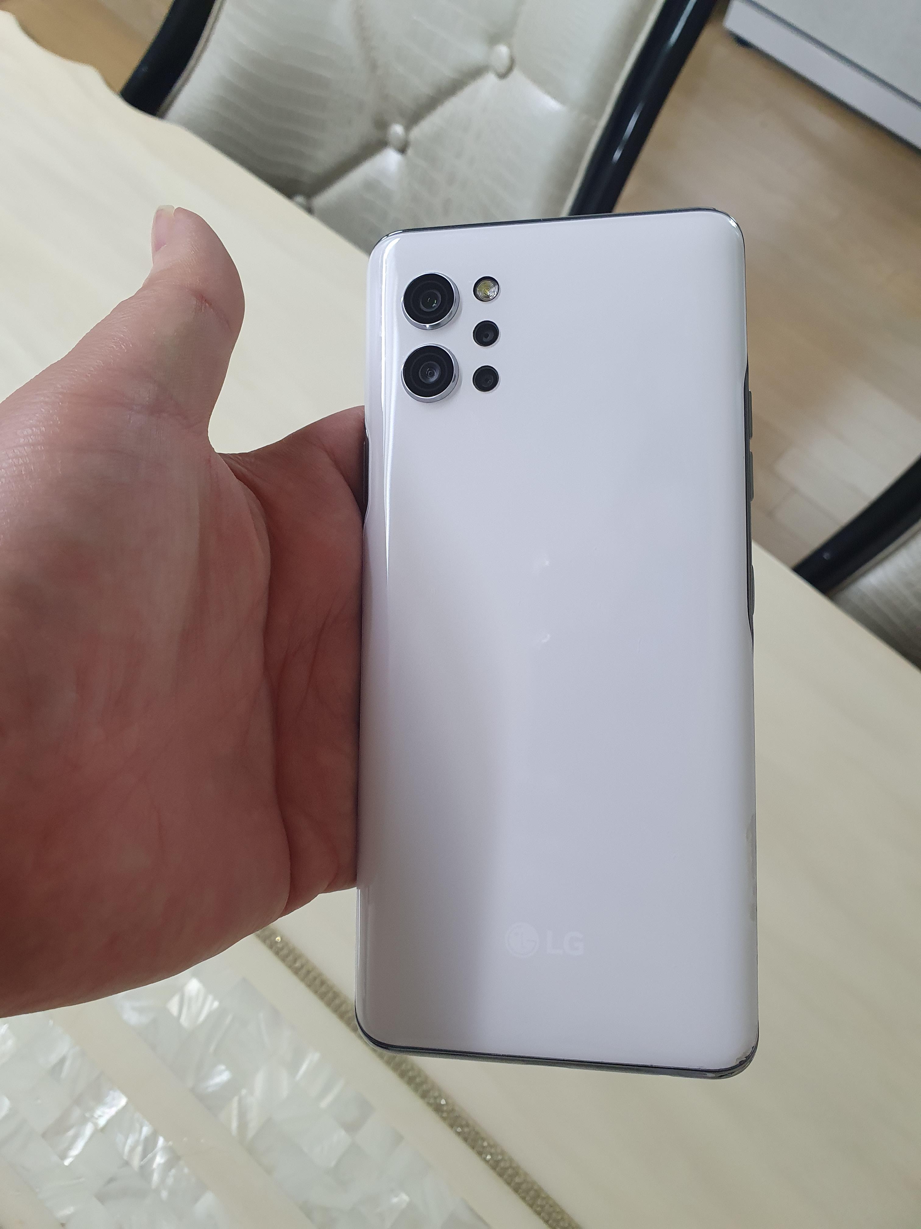 LG Q92 보드와 베터리 교체 후기