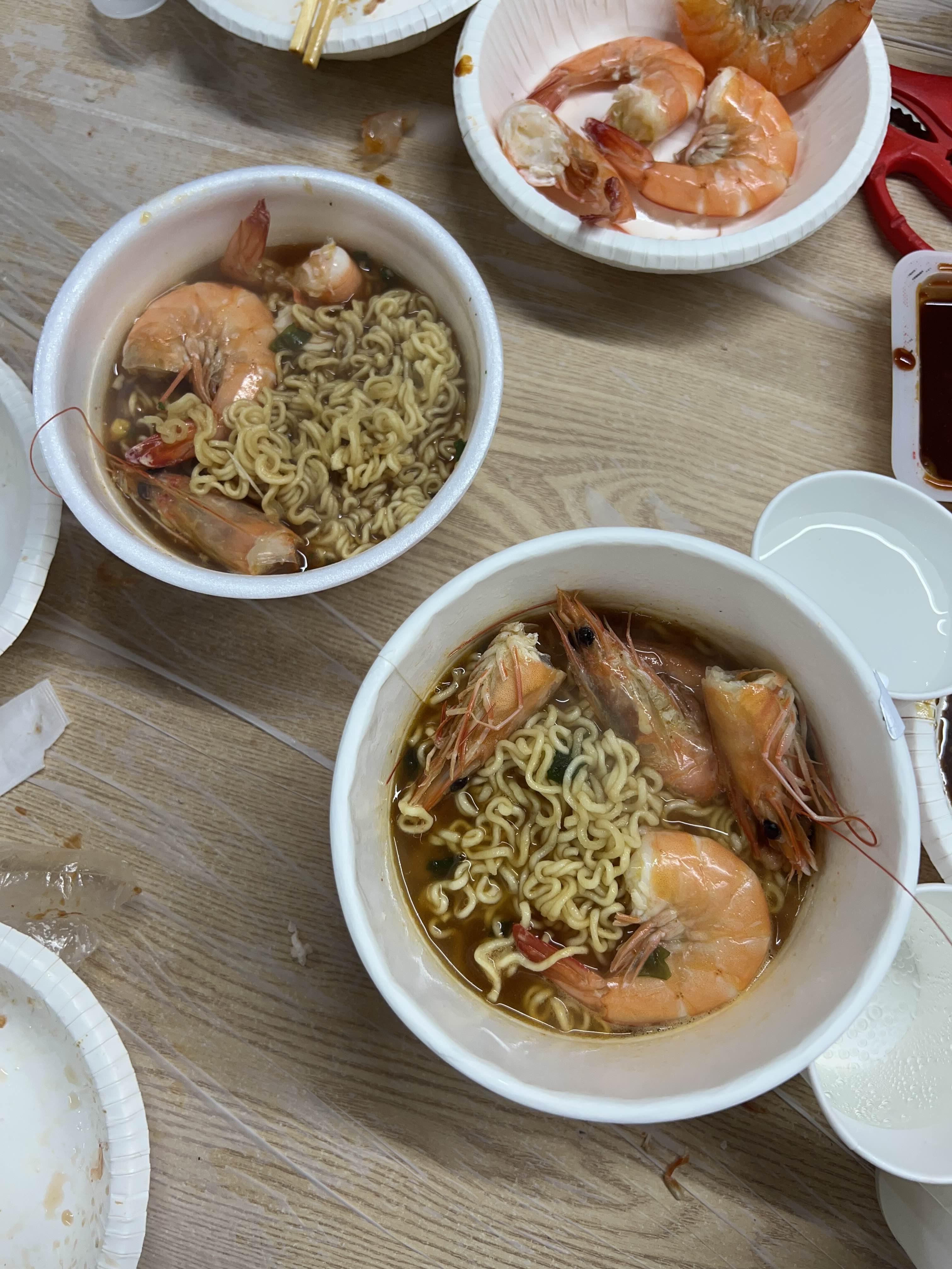 약암양식장 컵라면 맛있는 종류 뭘까요