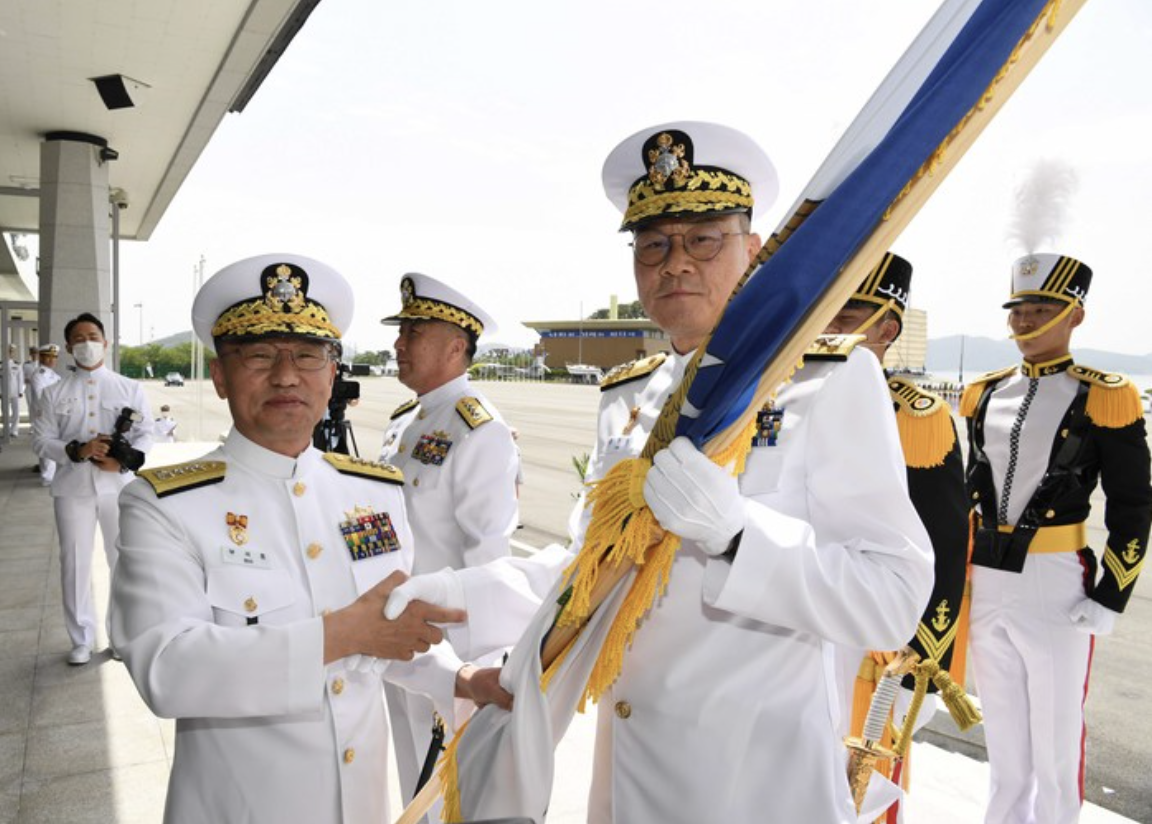 김명수 해군소장 시절