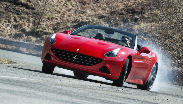 페라리 캘리포니아 중고차 가격 시세표 유지비