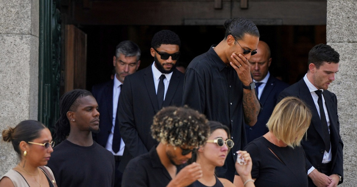 디오고 조타의 장례식에 불참한 날