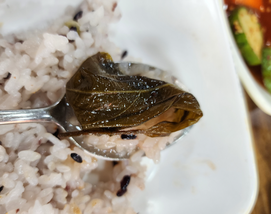 밥과 깻잎장아찌