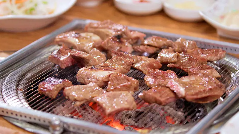 50년 전통의 수제 이동갈비 15년 숙성 간장 양념갈비, 생갈비 포천 맛집