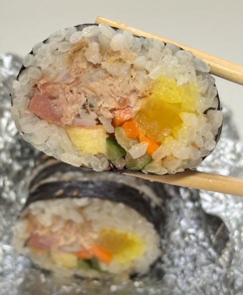  가정식 김밥 대표 메뉴