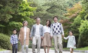 소상공인청잭자금대출-경제발전-가족