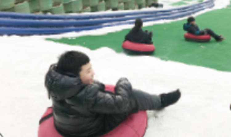 양주 눈꽃축제 눈썰매장