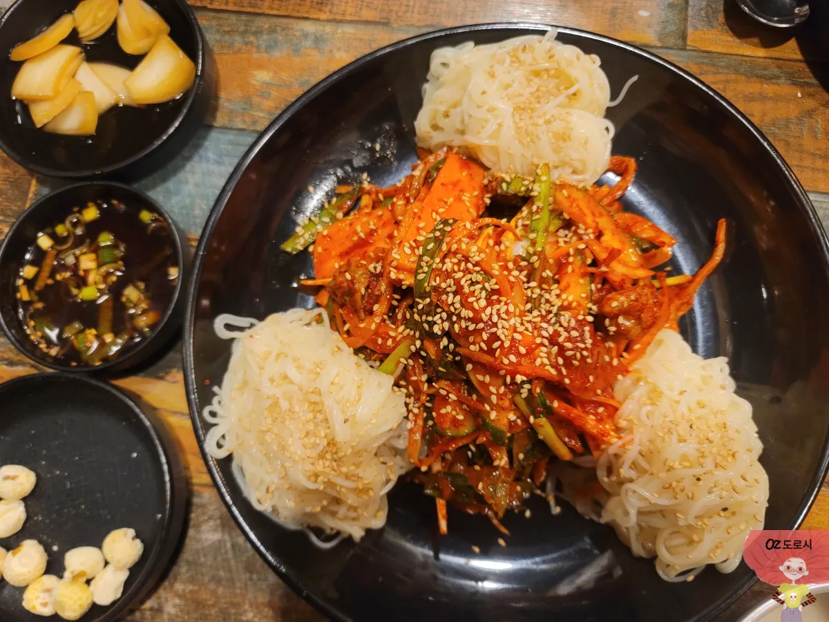 경기도-구리시-전집-전대미문-골뱅이무침과-소면