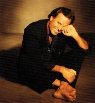 이글레시아스 앨범