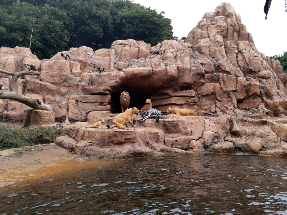 도쿄 자유여행 추천 관광명소 디즈니랜드 놀이기구 추천 TOP 7