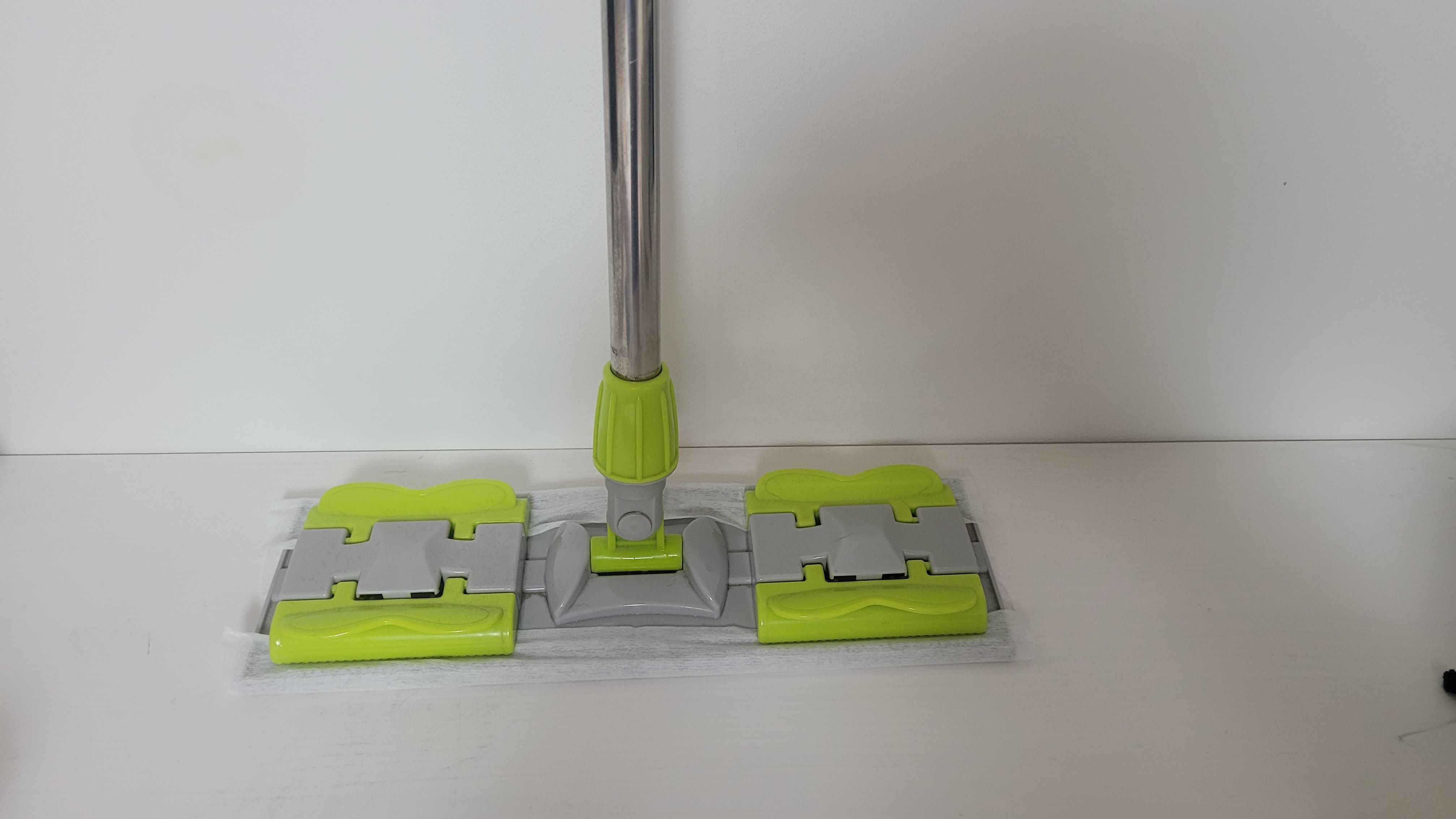 연두색 정전기 청소포 밀대