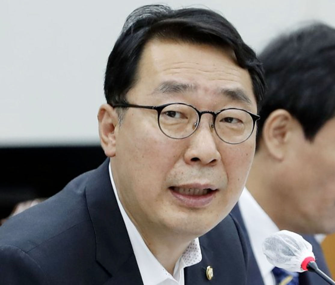 국회의원 윤영찬