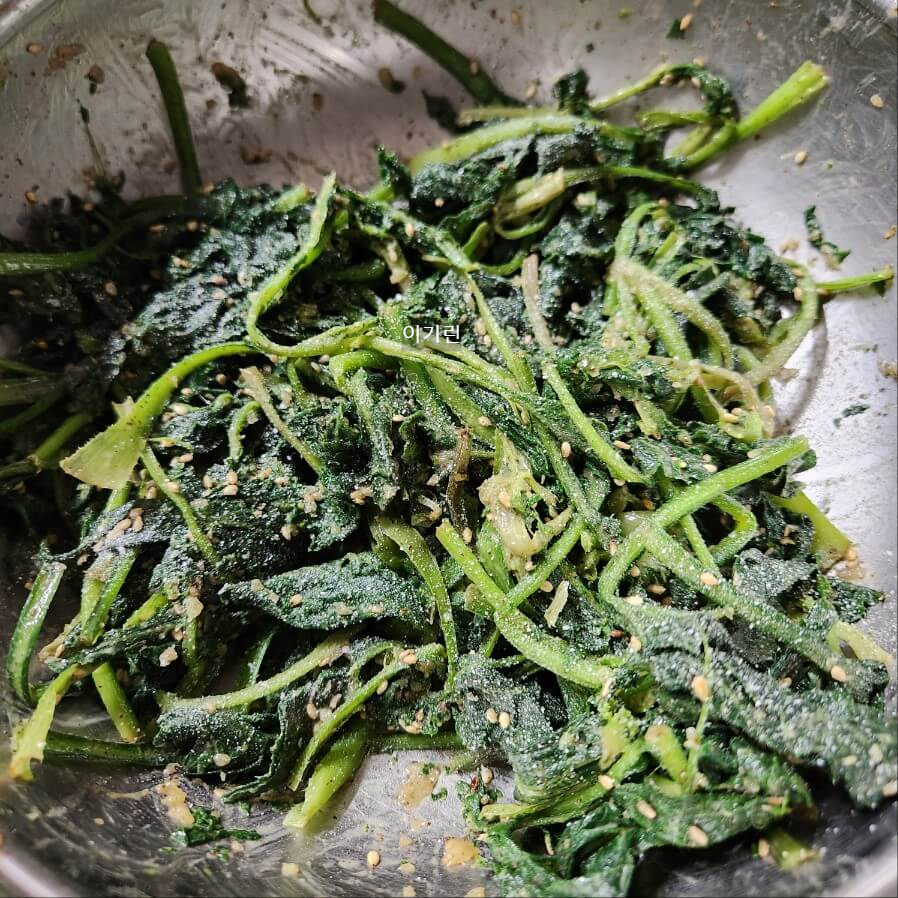 봄제철 취나물 손질 영양만점 취나물 무침 만드는 법 제철 나물